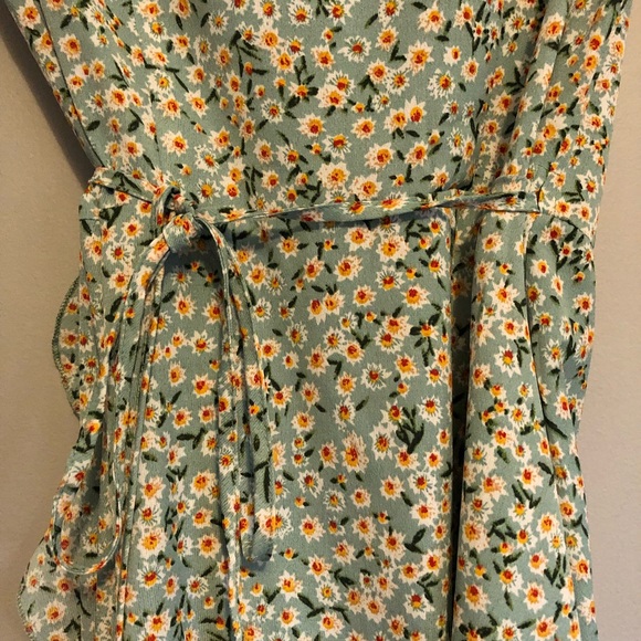 Shein Wrap Dress - Picture 5 of 6